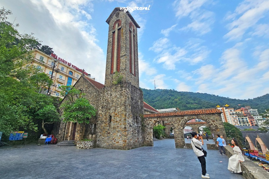 เที่ยวเวียดนาม vnjoytravel vietnam หวินห์ฟุก vinh phuc ตามด๋าว tam dao โบสถ์หิน nha tho da tamdao stone church