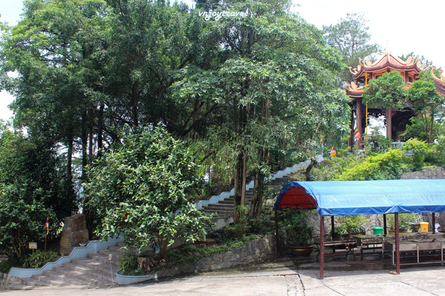 เที่ยวเวียดนาม vnjoytravel vietnam หวินห์ฟุก vinh phuc ตามด๋าว tam dao จุ๊กเลิม เตยเทียน thien vien truc lam tay thien