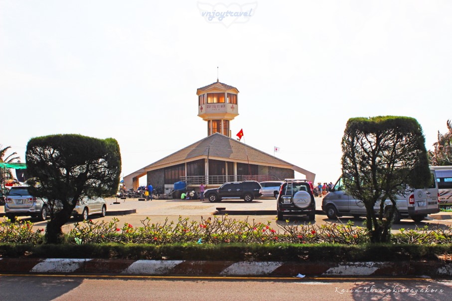 เที่ยวเวียดนาม vnjoytravel vietham บ่าเหรียะ หวุงเต่า baria vungtau vung tau หาดเซา หาดหลัง bai sau back beach