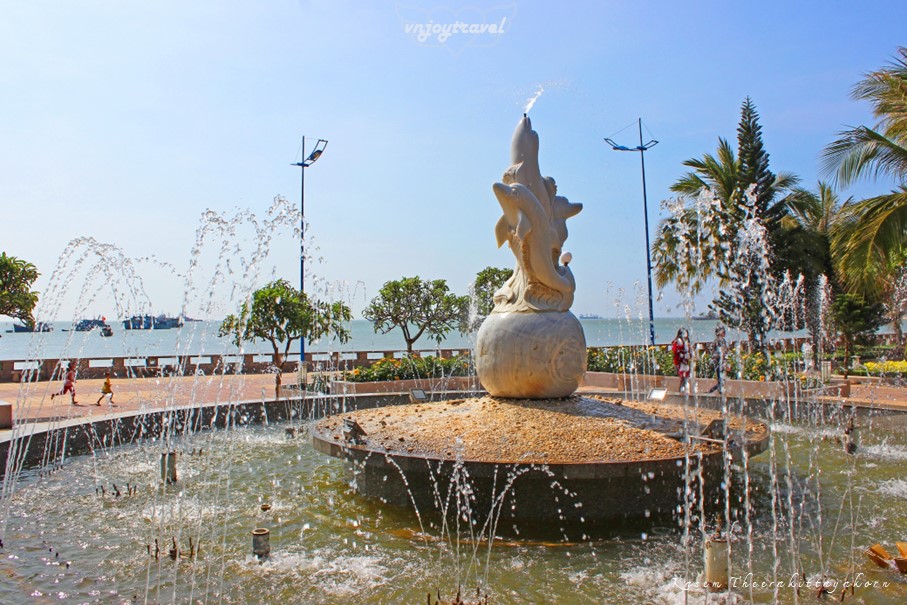 เที่ยวเวียดนาม vnjoytravel vietham บ่าเหรียะ หวุงเต่า baria vungtau vung tau หาดหน้า หาดเจื๊อก bai truoc front beach