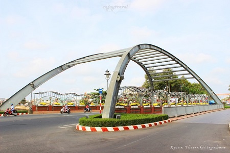 เที่ยวเวียดนาม vnjoytravel vietham บ่าเสียะ บ่าเหรียะ หวุงเต่า baria vungtau vung tau