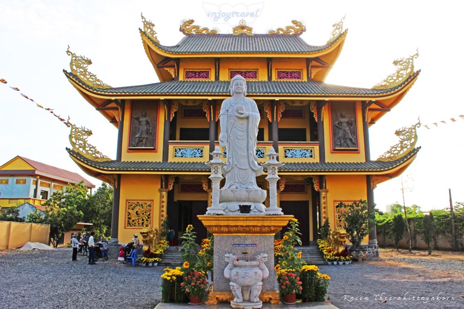 เที่ยวเวียดนาม vnjoytravel vietham บ่าเหรียะ หวุงเต่า baria vungtau vung tau วัดบื๋อเทียน chua buu thien