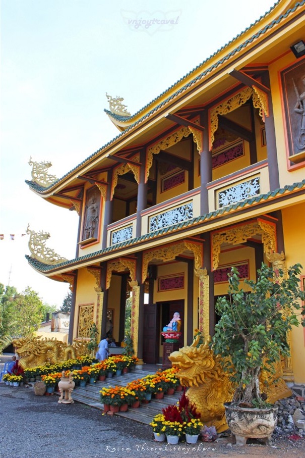 เที่ยวเวียดนาม vnjoytravel vietham บ่าเหรียะ หวุงเต่า baria vungtau vung tau วัดบื๋อเทียน chua buu thien