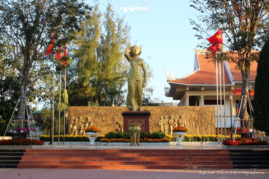 เที่ยวเวียดนาม vnjoytravel vietham บ่าเหรียะ หวุงเต่า baria vungtau vung tau สวนหวอถิเสา cong vien vo thi sau