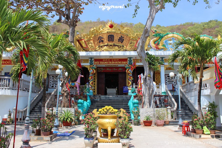 เที่ยวเวียดนาม vnjoytravel vietham บ่าเหรียะ หวุงเต่า baria vungtau vung tau ศาลเจิ่นฮึงเด่า den tho tran hung dao