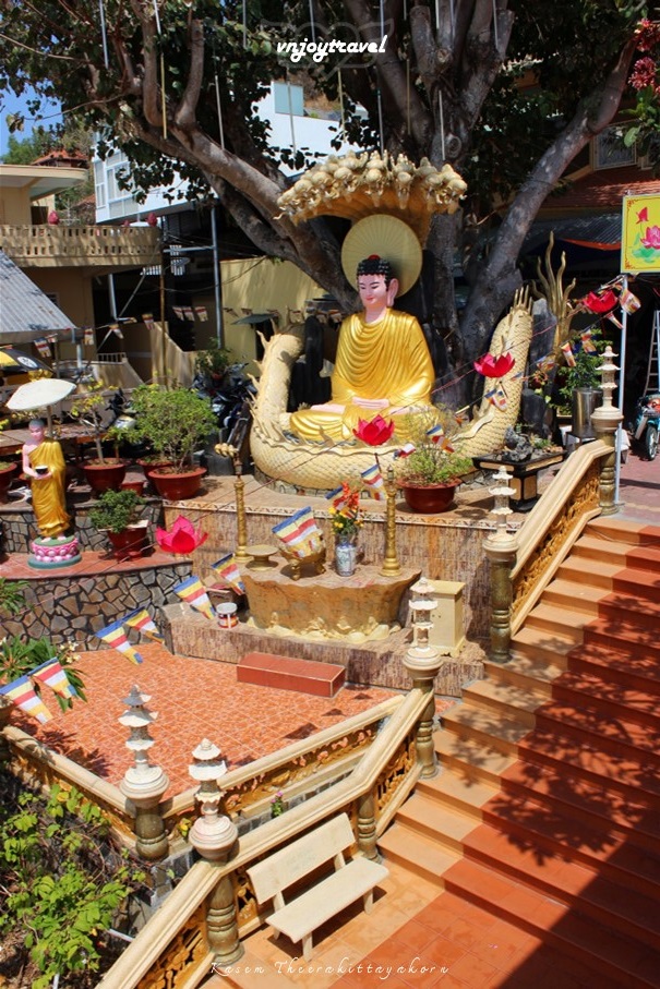 เที่ยวเวียดนาม vnjoytravel vietham บ่าเหรียะ หวุงเต่า baria vungtau vung tau วัดหยก tinh xa ngoc bich