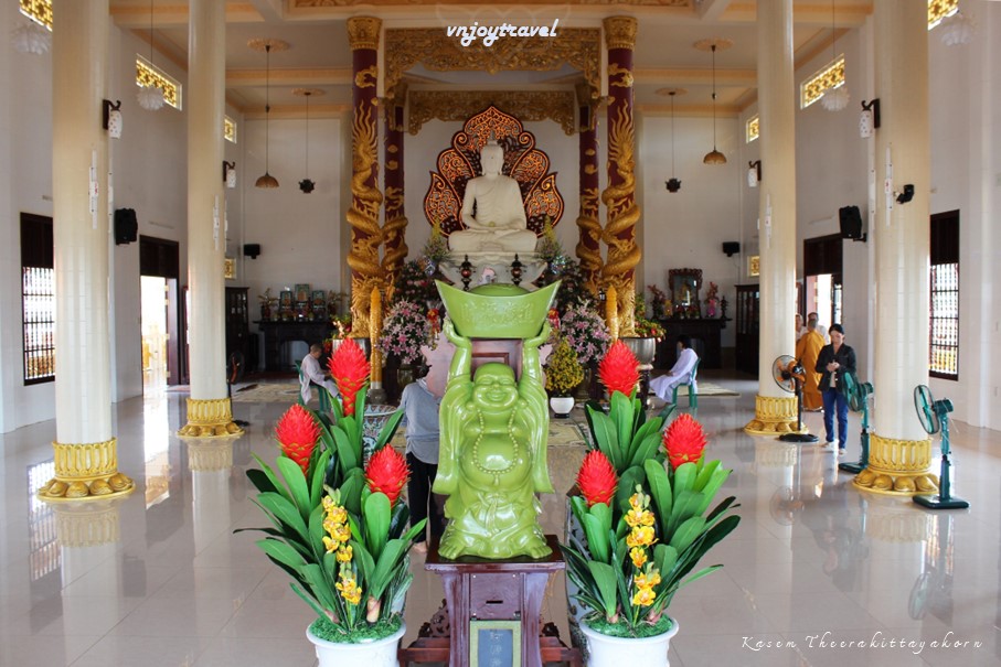 เที่ยวเวียดนาม vnjoytravel vietham บ่าเหรียะ หวุงเต่า baria vungtau vung tau วัดหง็อกไห่ tinh xa ngoc hai