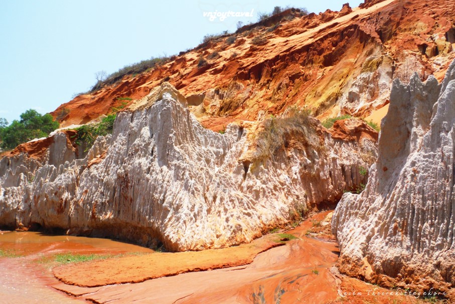 เที่ยวเวียดนาม vnjoytravel vietham บิ่นห์ถ่วน หมูยแน้ มุยเน่ Binh Thuan Mui Ne Muine ลำธารนางฟ้า fairy stream suoi tien