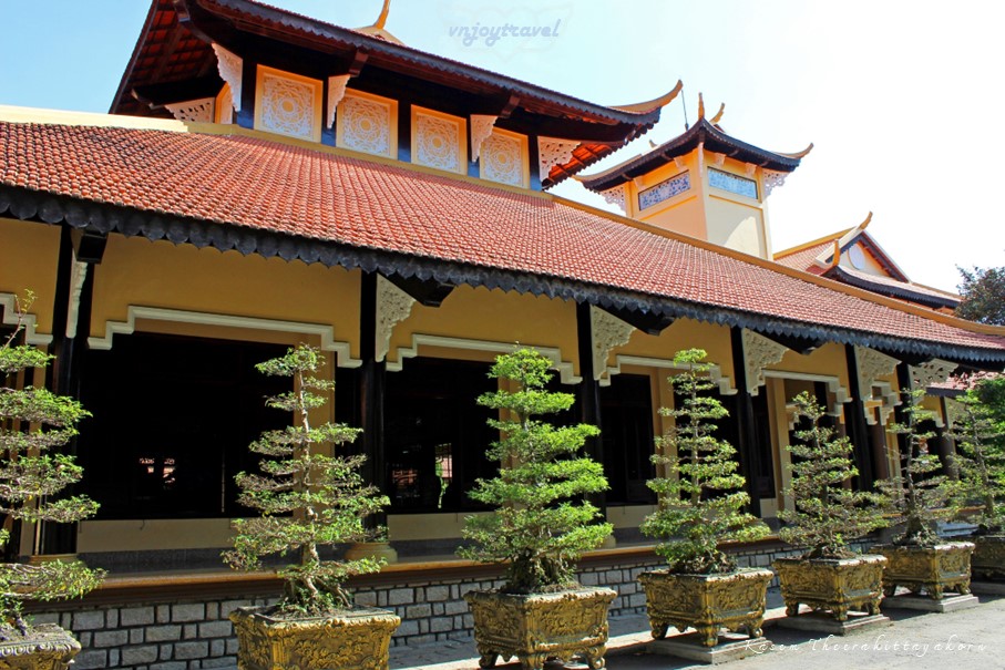 เที่ยวเวียดนาม vnjoytravel vietham ด่งนาย Dongnai Dong Nai วัดเถื่องเจี๋ยว thein vien thuong chieu
