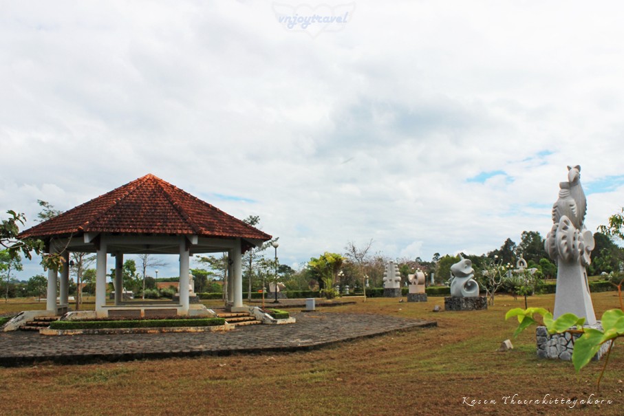 เที่ยวเวียดนาม vnjoytravel vietham ด่งนาย Dongnai Dong Nai สวนเขตสงคราม D Trung tam Sinh thai Van hoa Lich su Chien khu D
