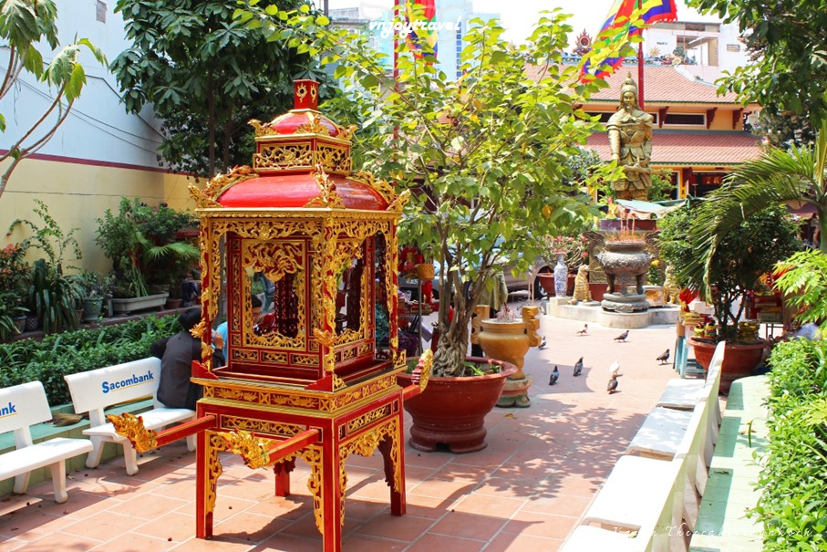 เที่ยวเวียดนาม vnjoytravel vietham นครโฮจิมินห์ ไซง่อน ho chi minh city hochiminh city saigon sai gon ศาลเจิ่นฮึงเด่า den tho tran hung dao