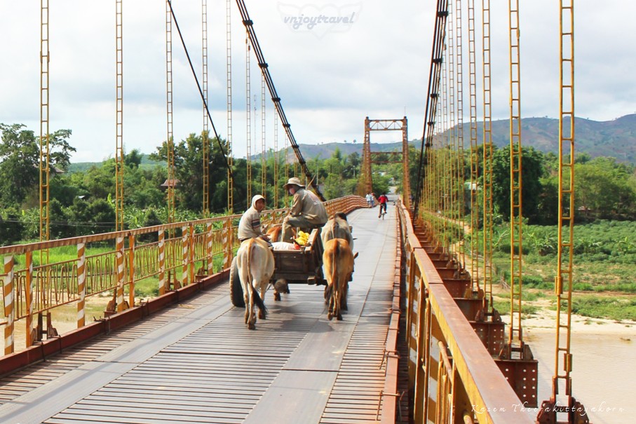 เที่ยวเวียดนาม vnjoytravel vietnam กอนตูม kon tum kontum สะพานแขวนกอนกลอ cau treo kon klor suspension bridge