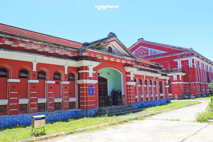 เที่ยวเวียดนาม vnjoytravel vietnam เถื่อเทียน เว้  thua thien hue โรงเรียนมัธยมแห่งชาติ truong quoc hoc